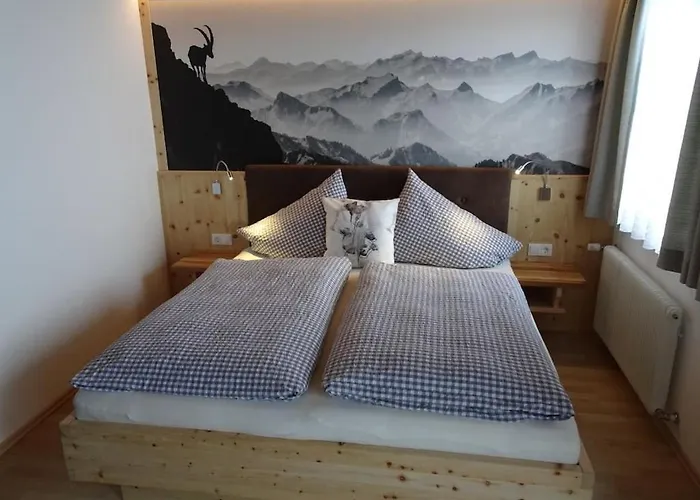 With 1 Bedroom * Mittersill